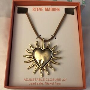 Steve Madden Gold Tone Sunburst Heart Pendant Adjustable Suede Tan Cord NWT